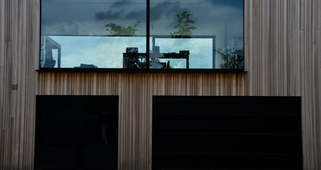 Houten gevelbekleding Aluvano