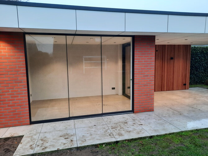 Glass Glide systeem door Aluvano